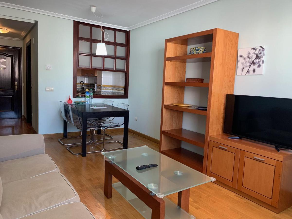 Apartamentos Confortarte Oviedo Ngoại thất bức ảnh