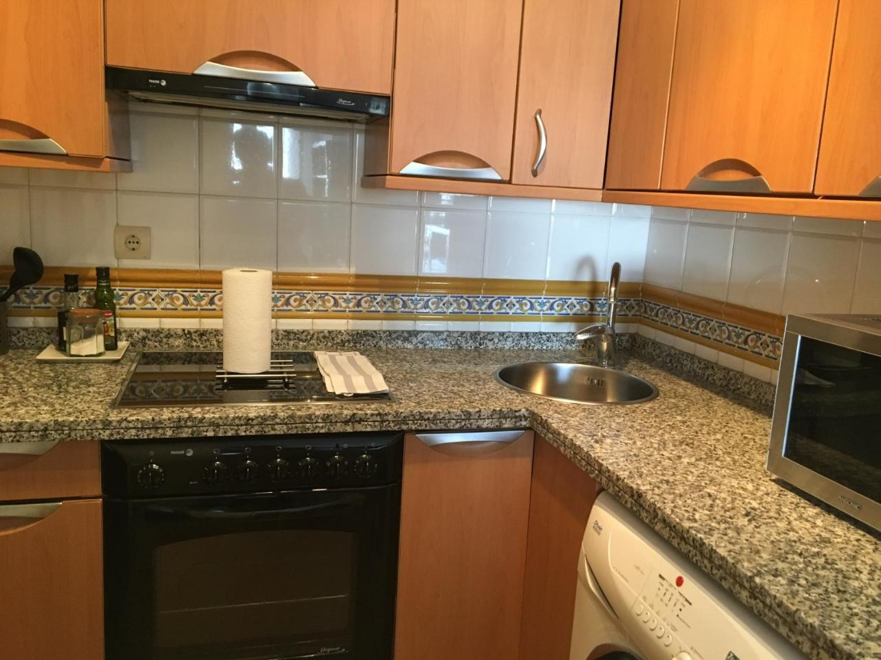 Apartamentos Confortarte Oviedo Ngoại thất bức ảnh
